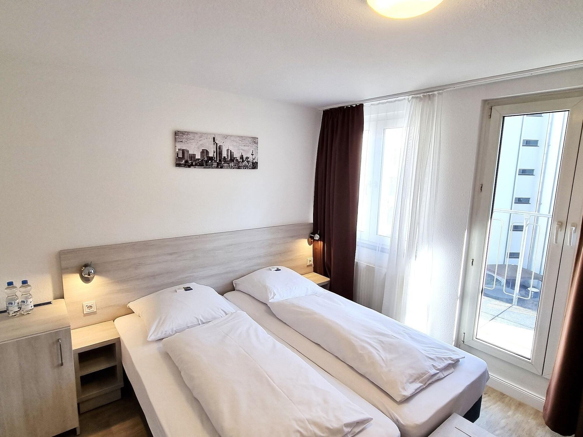 Adler Frankfurt 3* Frankfurt nad Menem