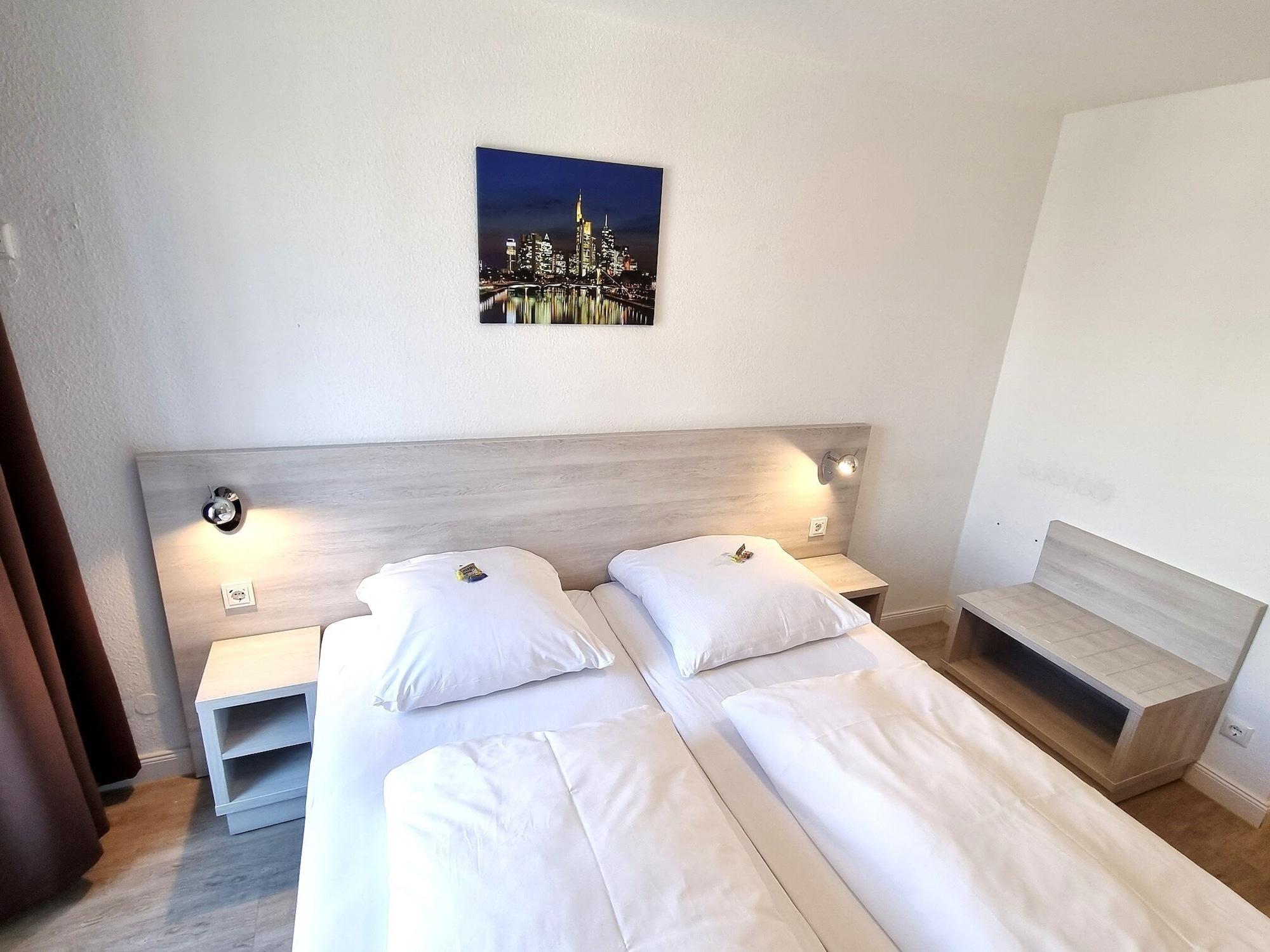 Adler Frankfurt